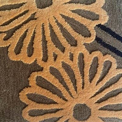 Ručno taftirani tepih